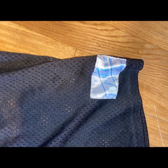 Shirt HUF good condition 💯 - Picture 2 of 4